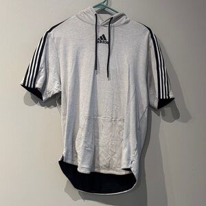 Men’s Adidas Light Gray Short Sleeve Hoodie with Black Accents